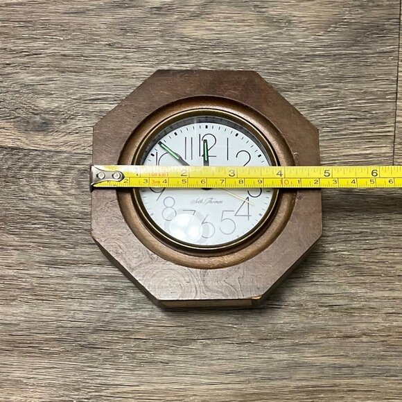 Antique Vintage Seth Thomas Wood Octagon 5 Inch Desk Clock - Picture 3 of 8